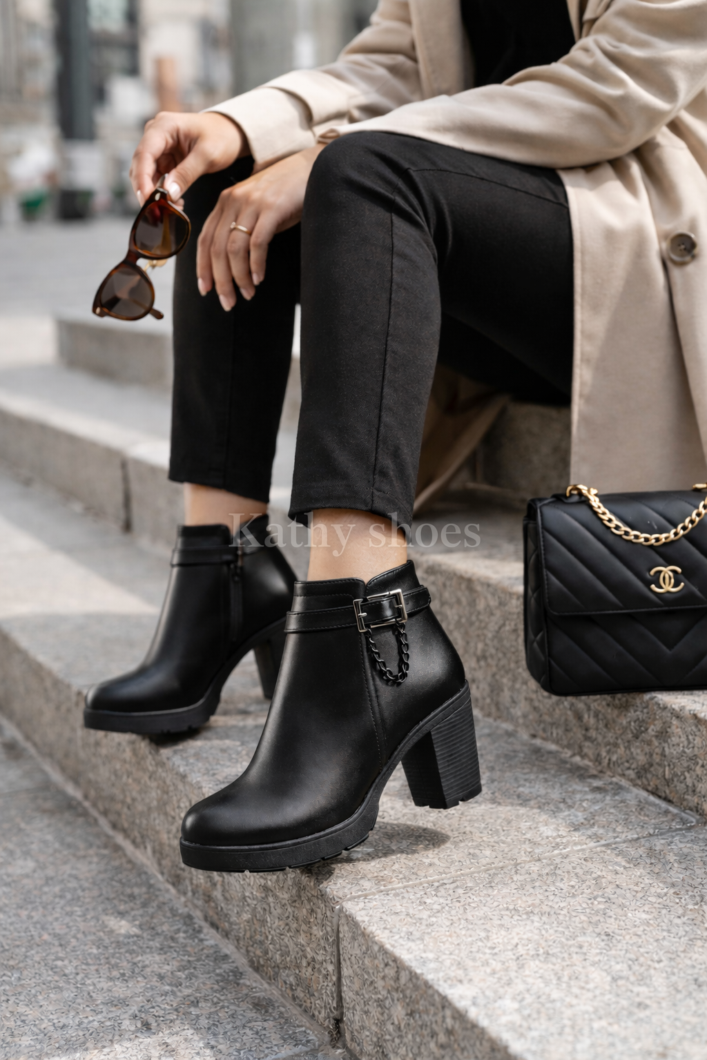 Botín Negro de Dama Taco 7 en Biocuero.